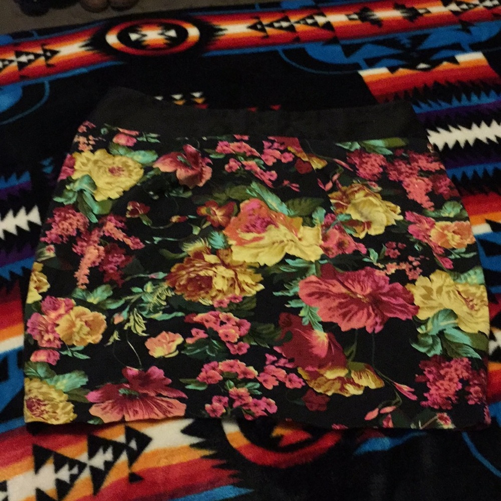 Floral miniskirt